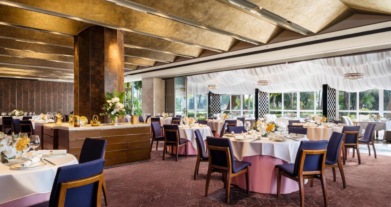 Hong Kong Gold Coast Hotel Exteriér fotografie The interior of the restaurant